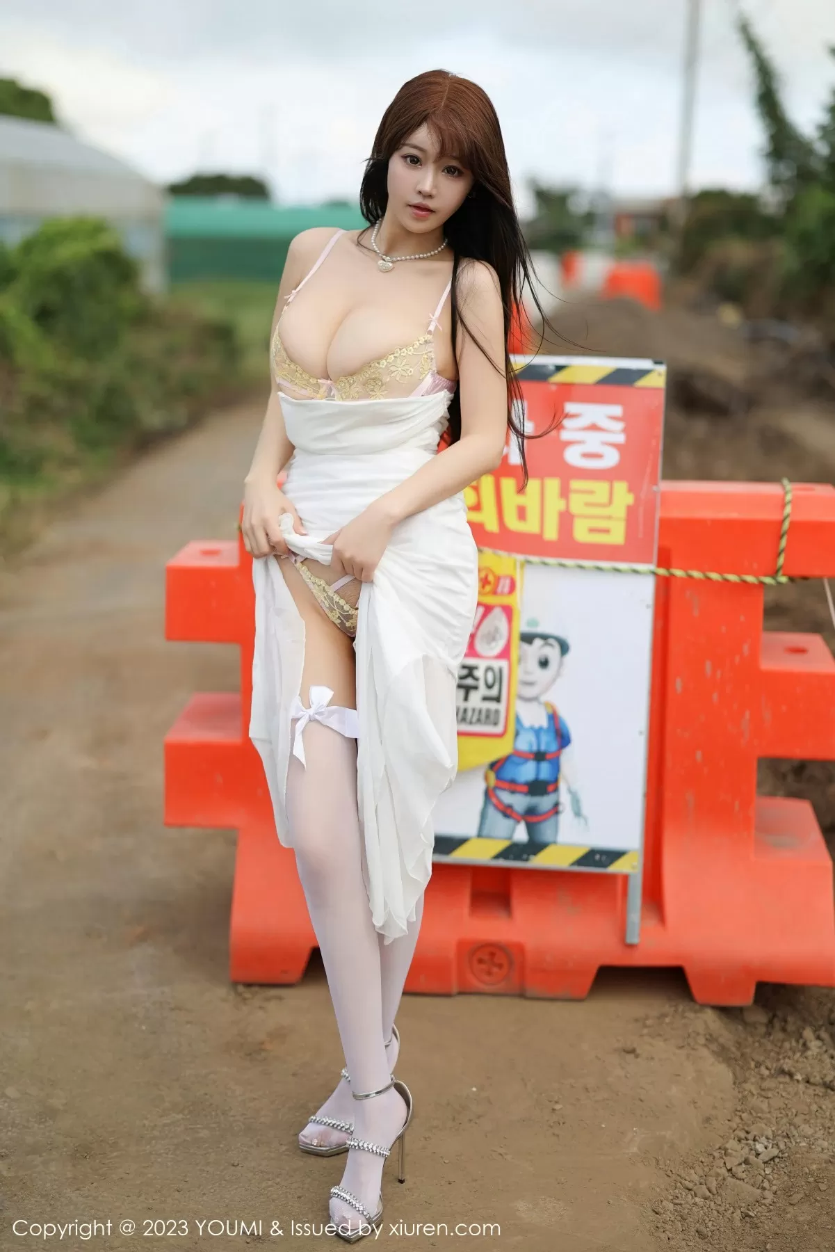 尤蜜荟 VOL.996 朱可儿Flora [68P]插图1