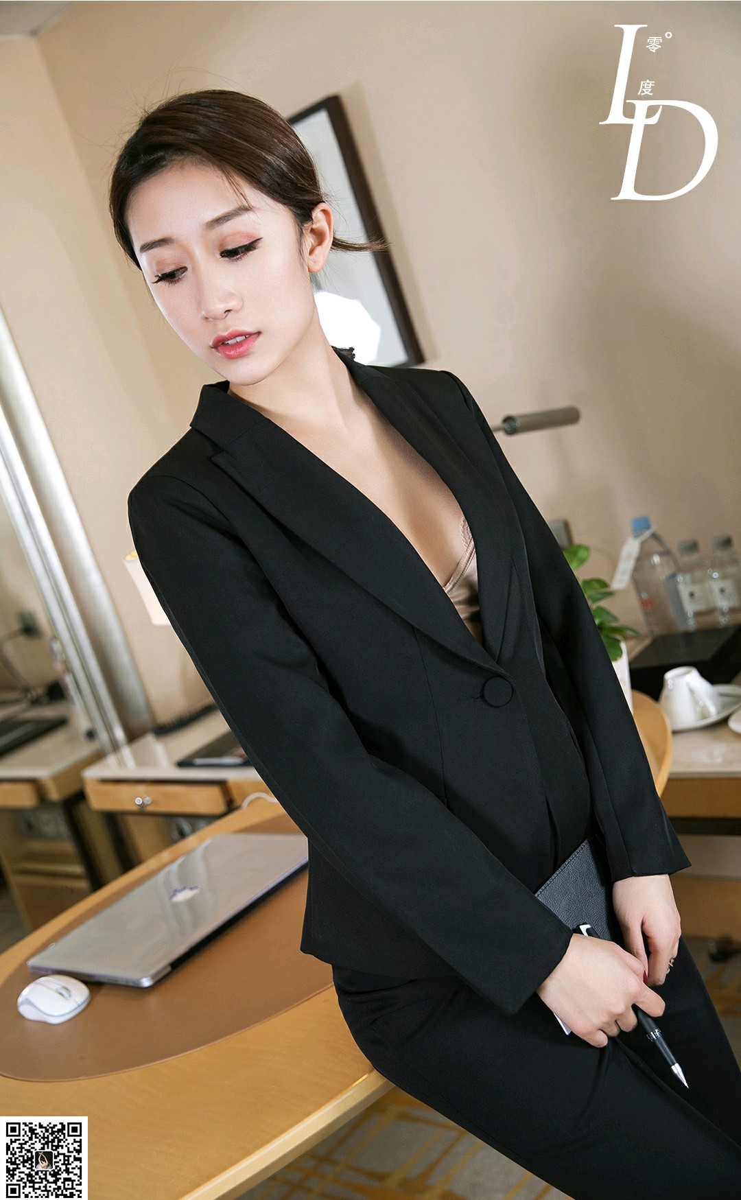 [LD零度摄影] 第61期 小燕子-撸撸奈子