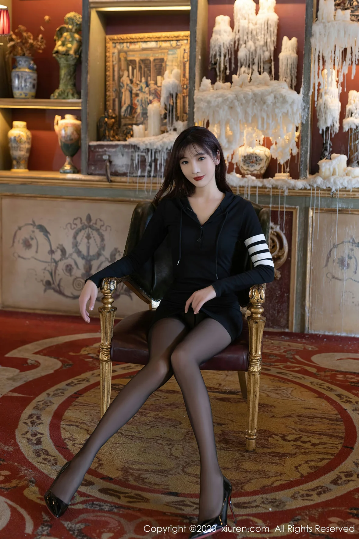 XiuRen 秀人 No.6925 陆萱萱 黑色运动裙性感写真 [83P]插图1