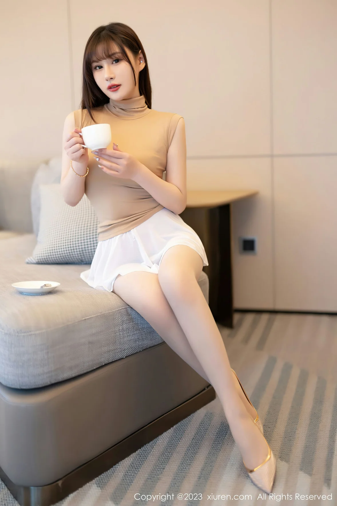 XiuRen 秀人 No.7013 张欣欣 诱人原色丝袜海南岛旅拍 [83P]插图6