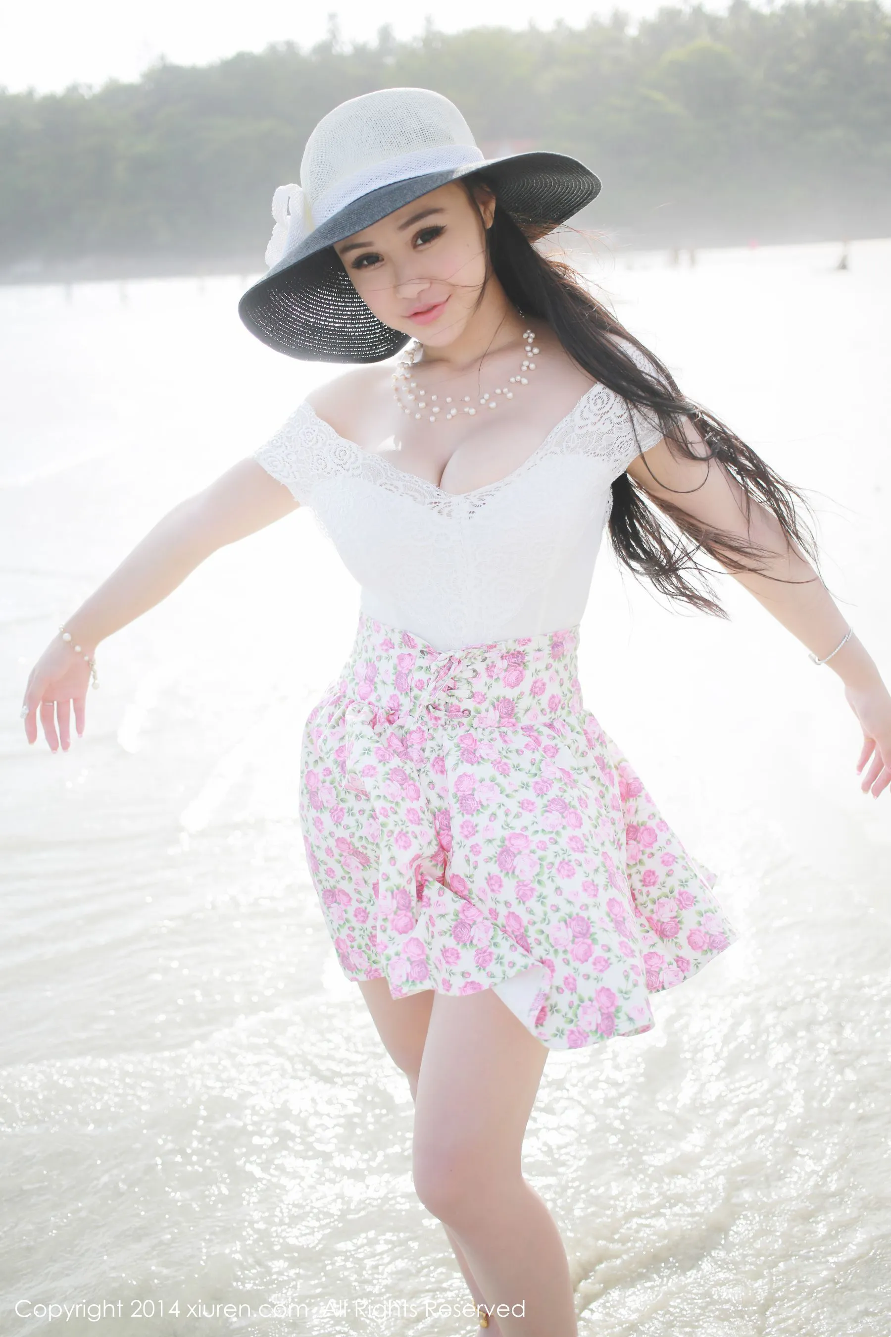 Barbie可儿《泰国旅拍第一辑》 秀人网 No.182插图1