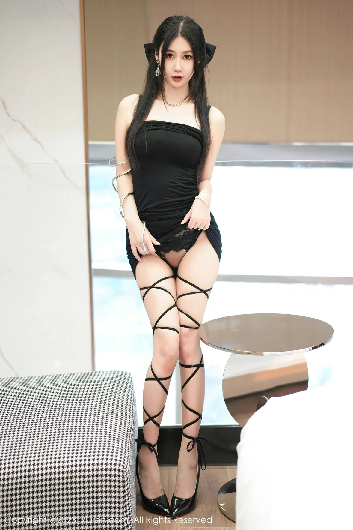 秀人网 No.7394 laura阿姣 吊带短裙性感写真 [73P]插图5