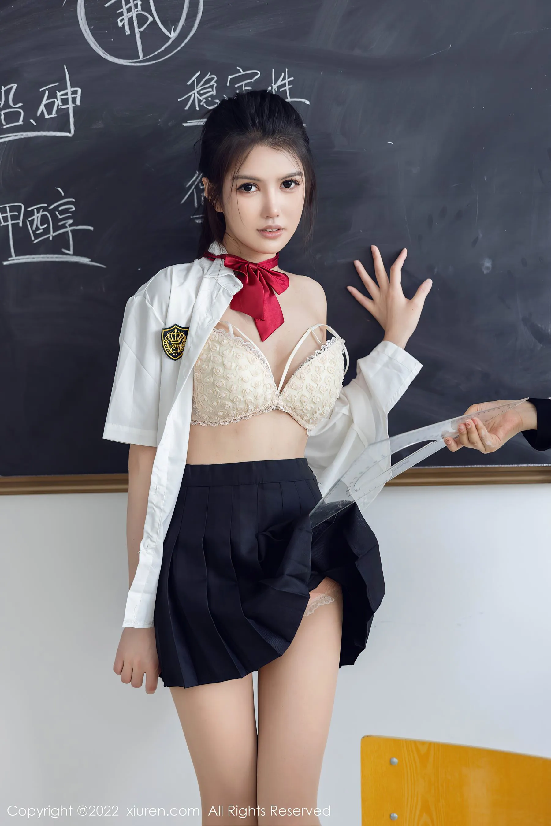 秀人网 No.5762 媛媛酱belle高清在线欣赏-撸撸奈子