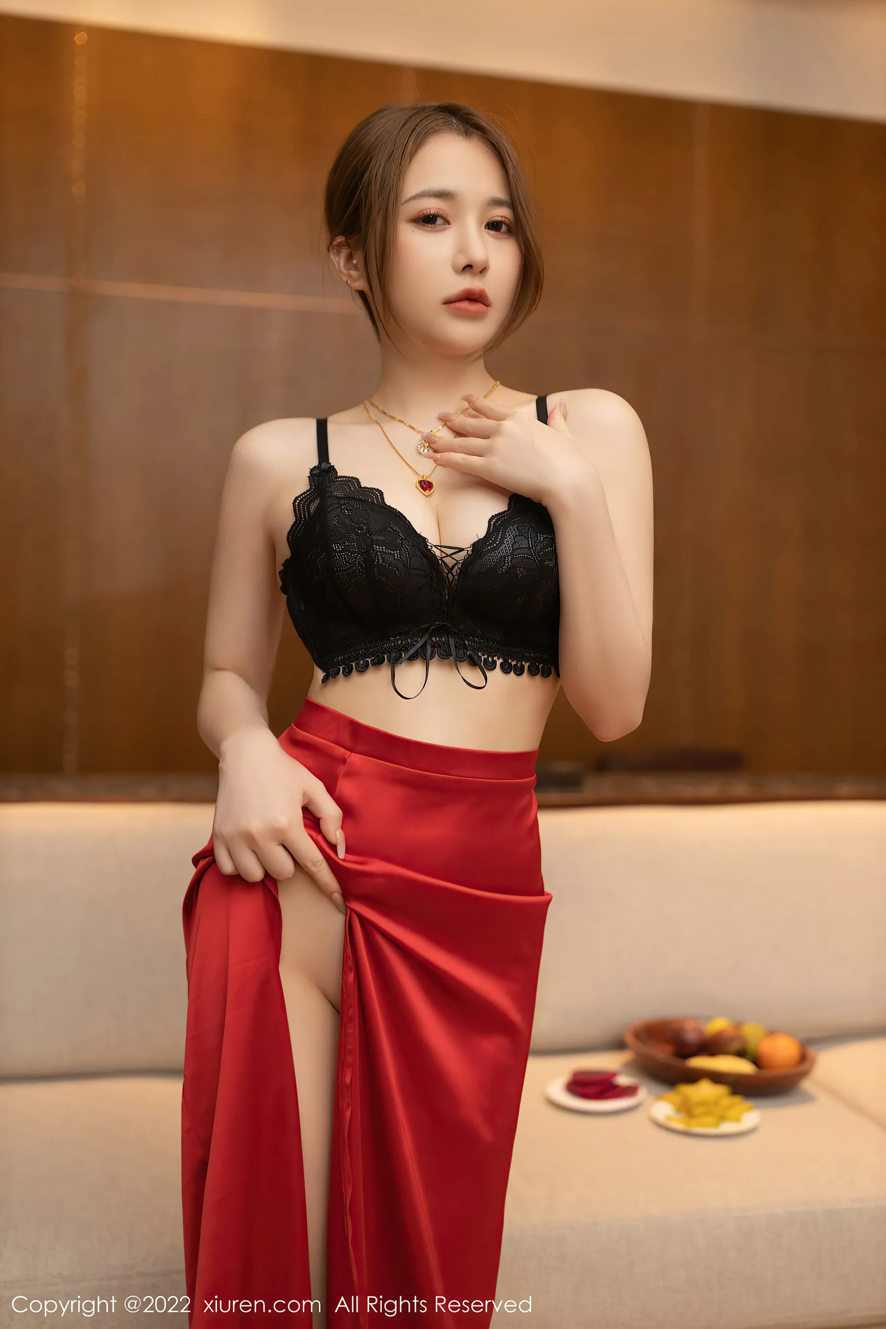 秀人网 No.4674 鱼子酱Fish 三亚旅拍长裙蕾丝写真高清在线欣赏-撸撸奈子