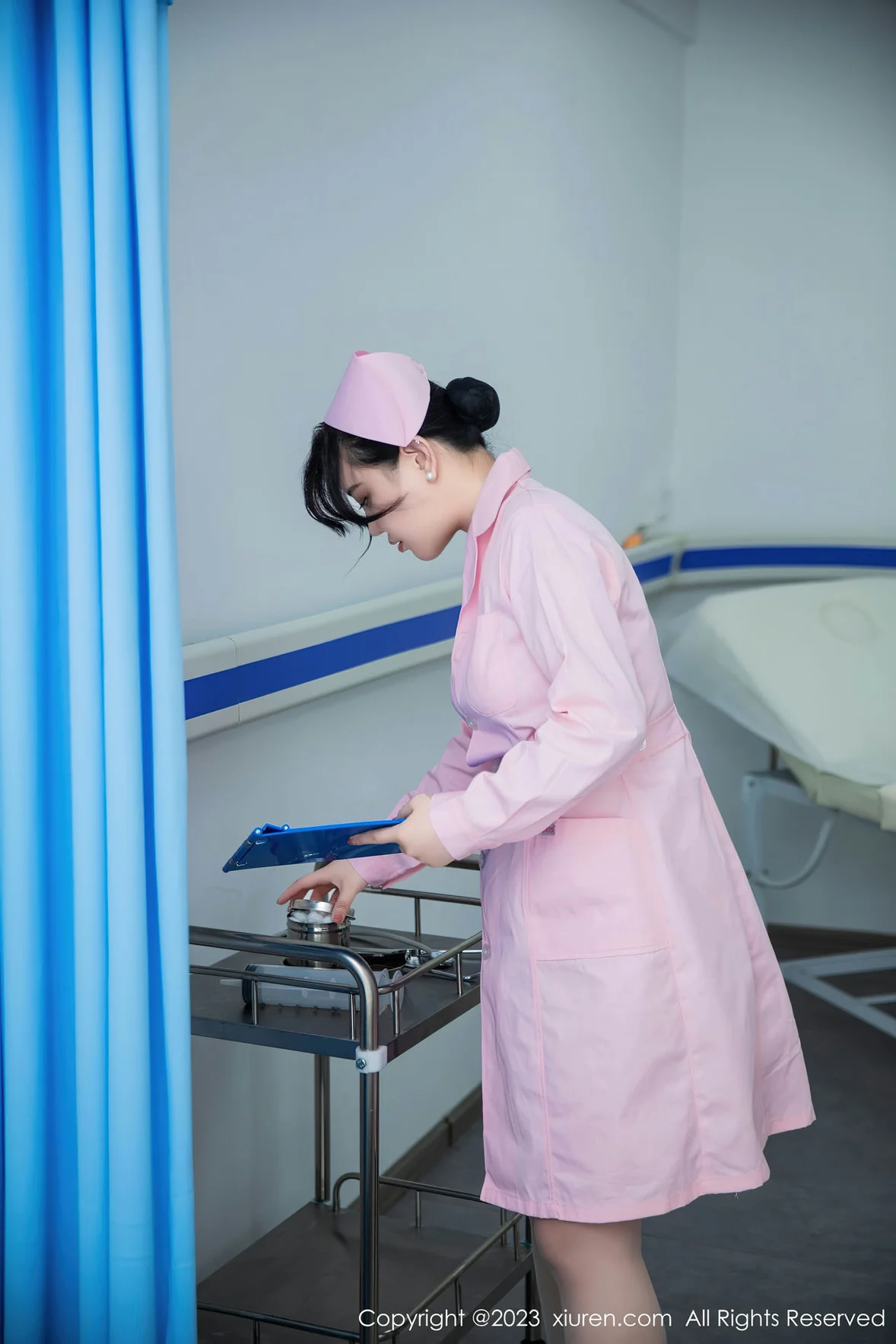 XiuRen 秀人 No.7199 王婉悠Queen 粉色情趣护士性感写真 [82P]插图2