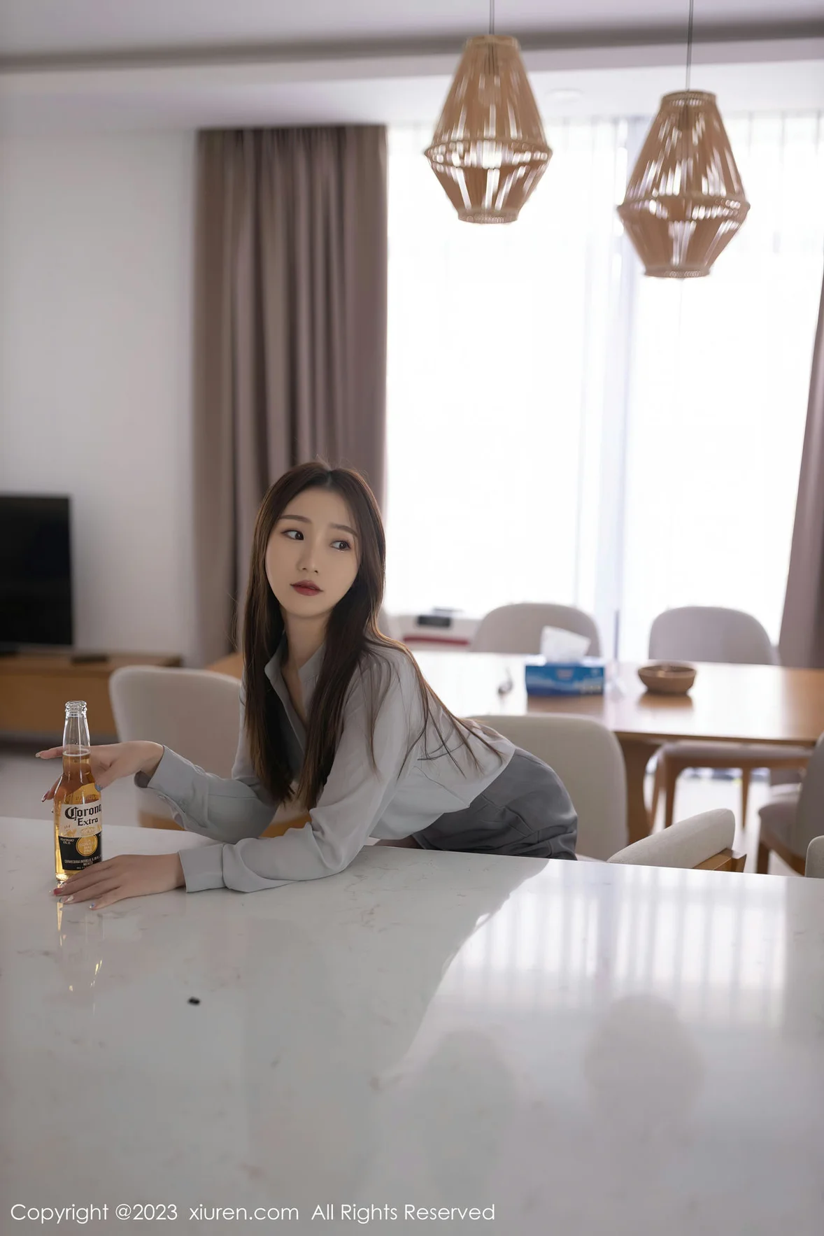 XiuRen 秀人 No.6989 杏子Yada “醉酒”主题拍摄性感写真1 [81P]高清在线欣赏-撸撸奈子