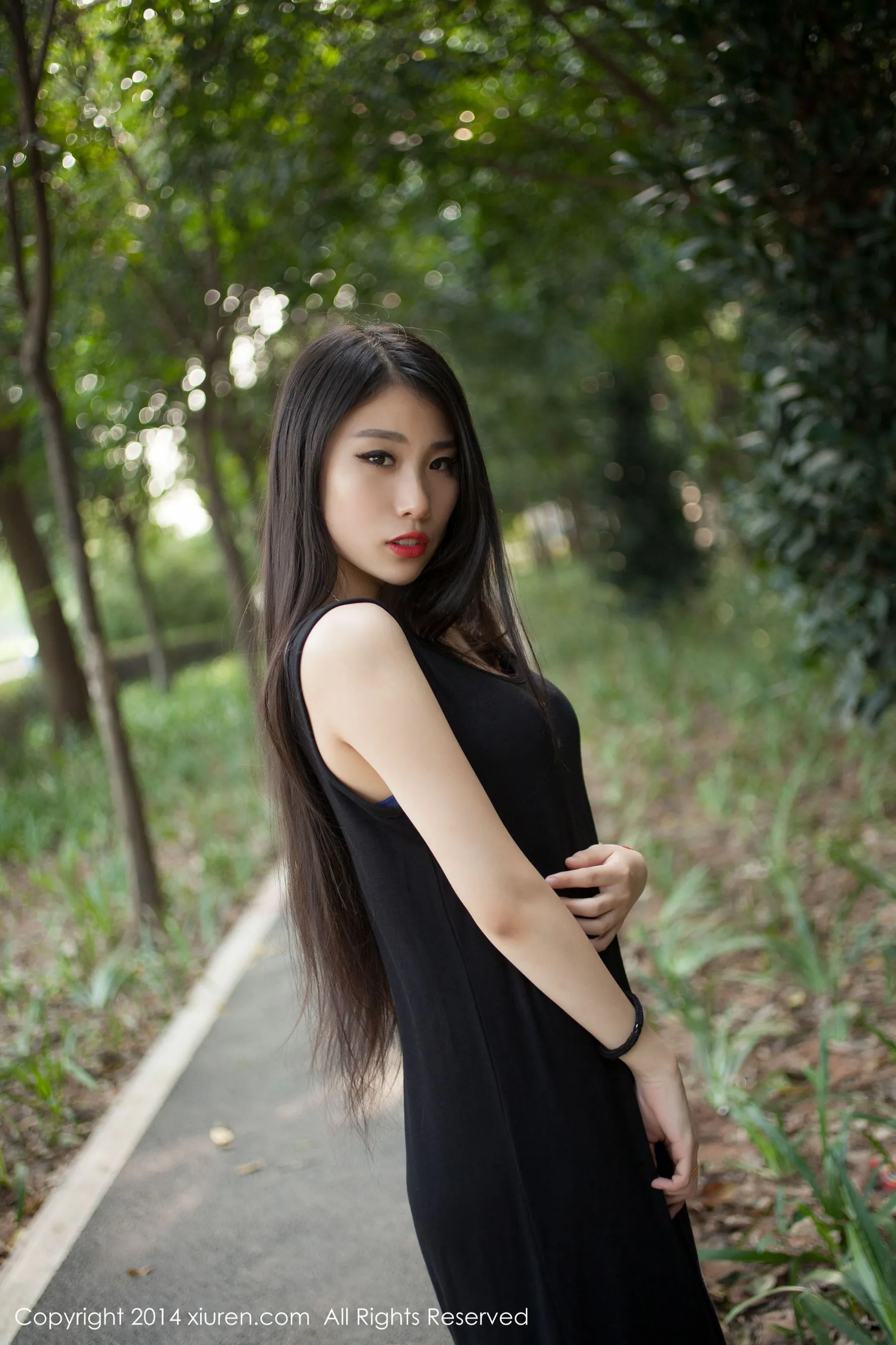无敌美臀妹子战姝羽Zina 秀人网 No.169插图1