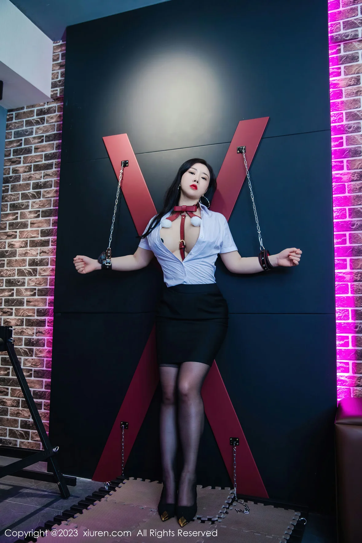 XiuRen 秀人 No.7267 王婉悠Queen 魅惑黑丝性感写真 [73P]插图7