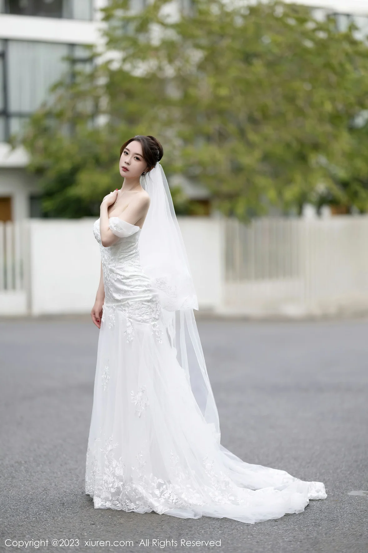 XiuRen 秀人 No.7310 梦心玥 白色婚纱服饰安吉旅拍 [84P]高清在线欣赏-撸撸奈子
