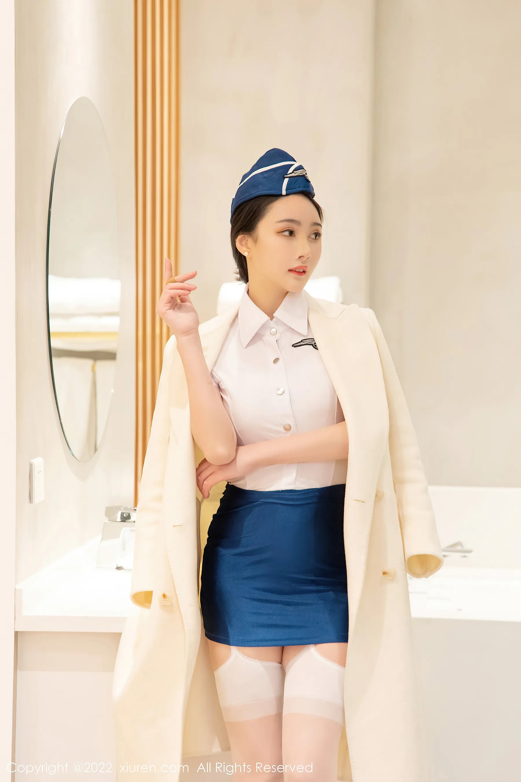 秀人网 No.4750 summer宝宝 空姐制服丝袜插图1