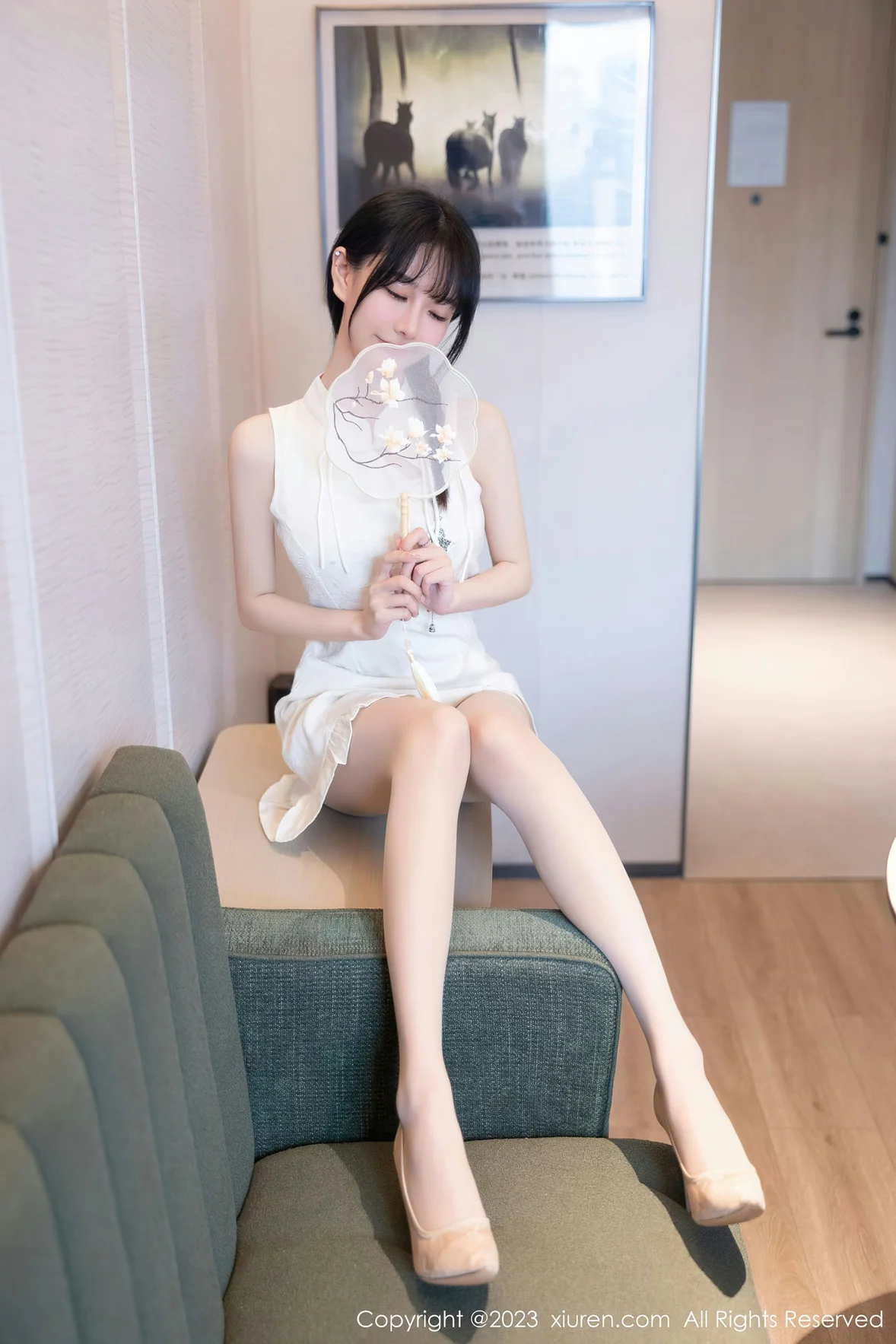 XiuRen 秀人 No.6813 幼幼 白色旗袍性感写真 [81P]插图7