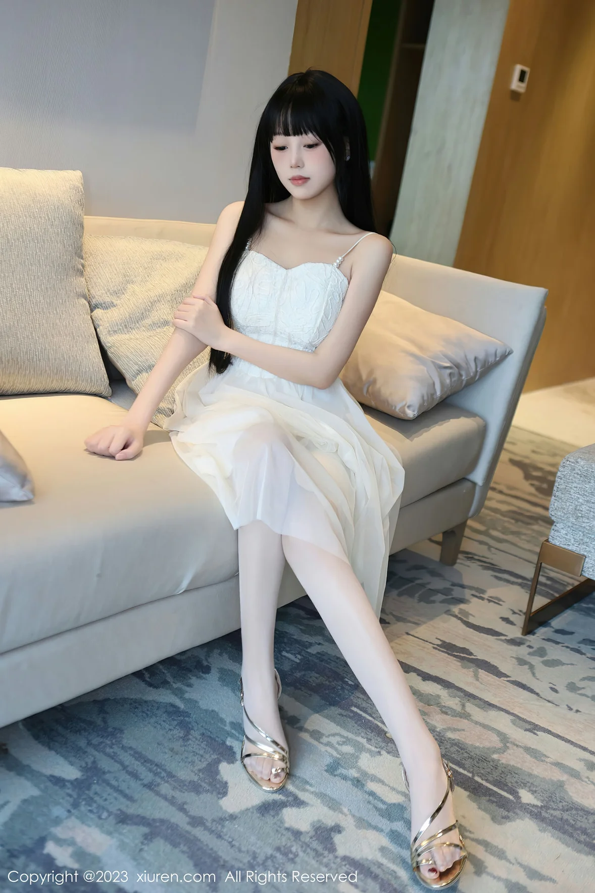 XiuRen 秀人 No.6828 早川京子 连衣长裙性感写真 [80P]插图1