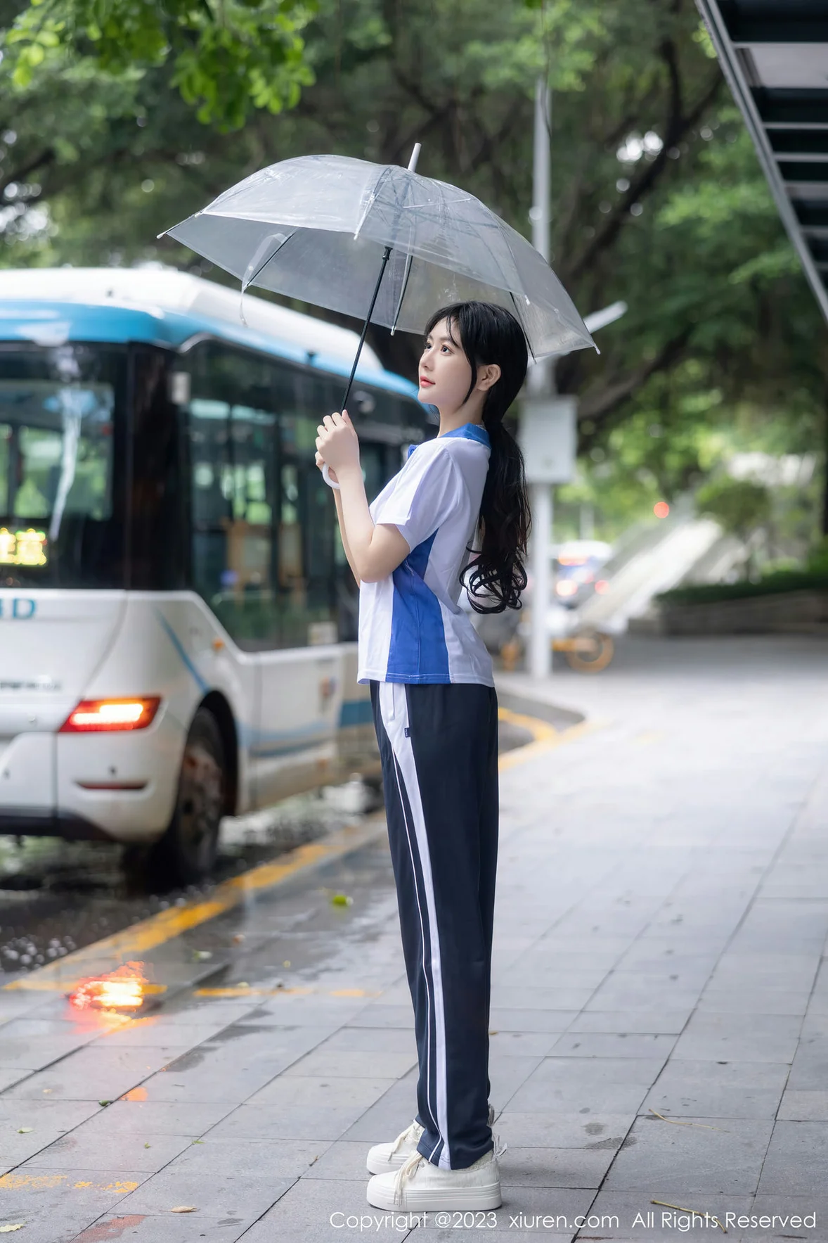 XiuRen 秀人 No.7085 幼幼 学生制服性感写真 [103P]插图3