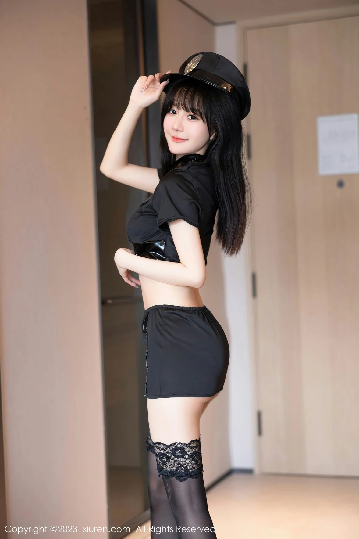XiuRen 秀人 No.6851 幼幼 黑丝爆乳警花制服 [87P]插图1