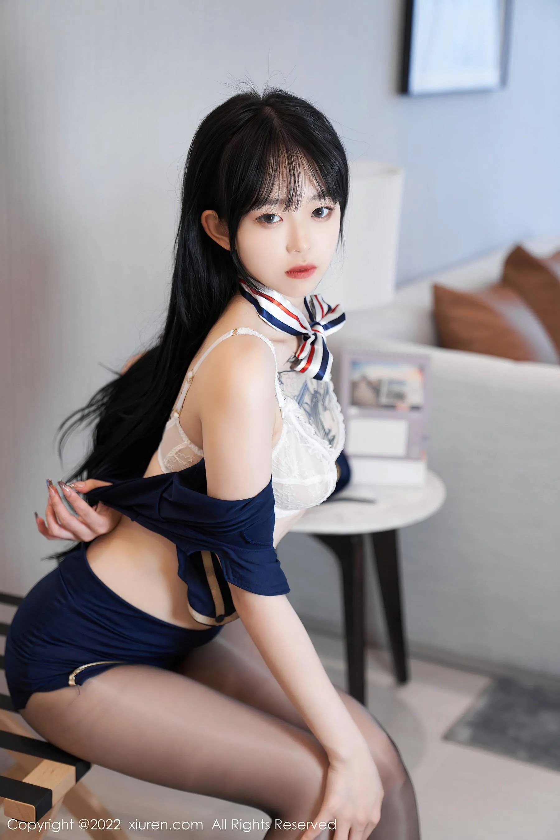 秀人网 No.5352 奶瓶. 制服美腿插图1