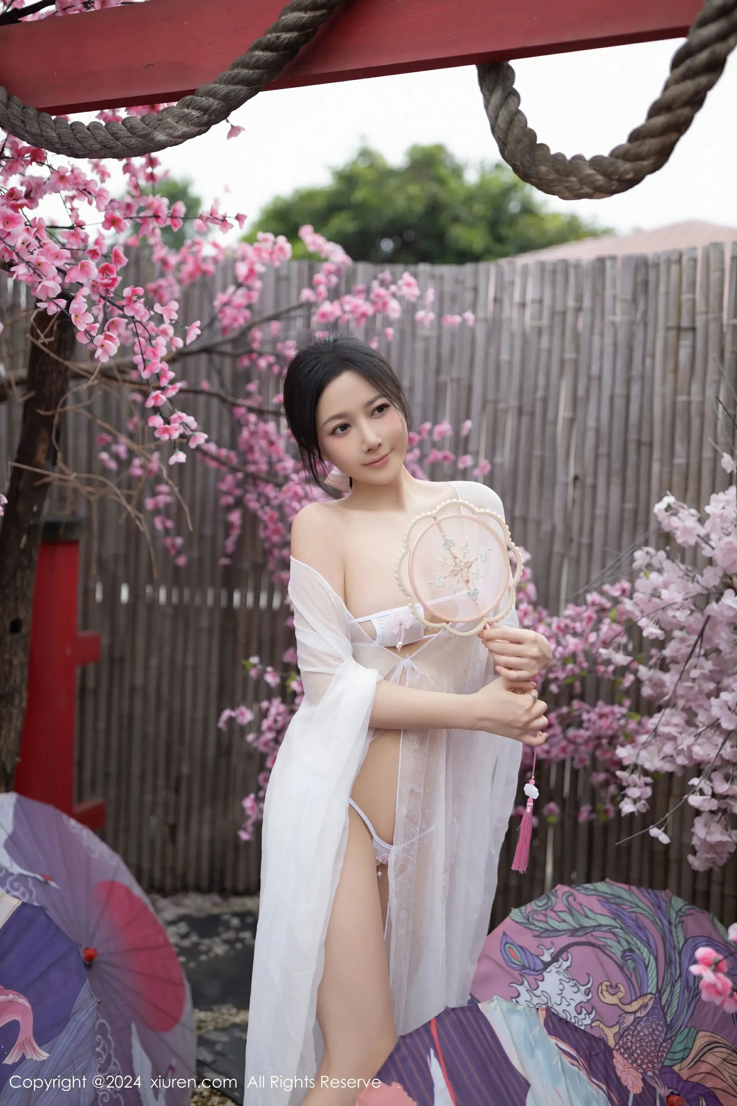 XiuRen 秀人 No.8927 鱼子酱Fish [80P]插图2
