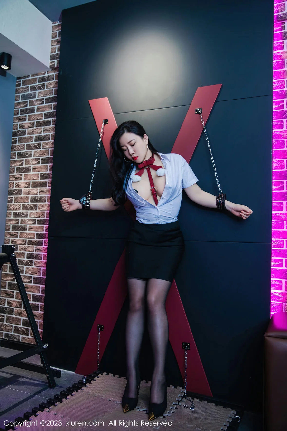 XiuRen 秀人 No.7267 王婉悠Queen 魅惑黑丝性感写真 [73P]插图6