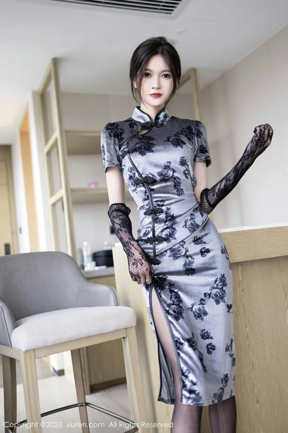 XiuRen 秀人 No.7089 程程程 吊带短裙性感写真 [86P]插图7
