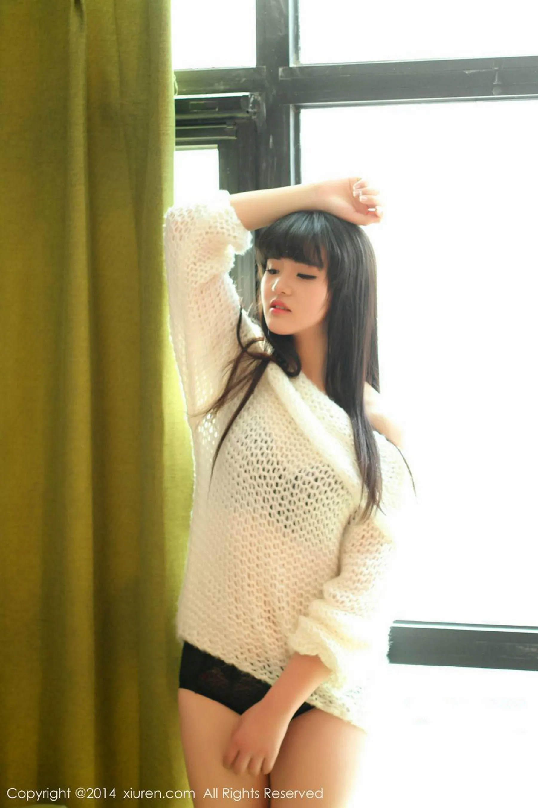 旭儿 &F cup妹子 秀人网 No.261插图2