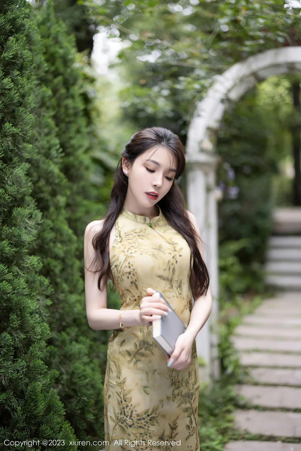 XiuRen 秀人 No.7083 徐莉芝Booty 欧式文艺风性感写真 [82P]高清在线欣赏-撸撸奈子