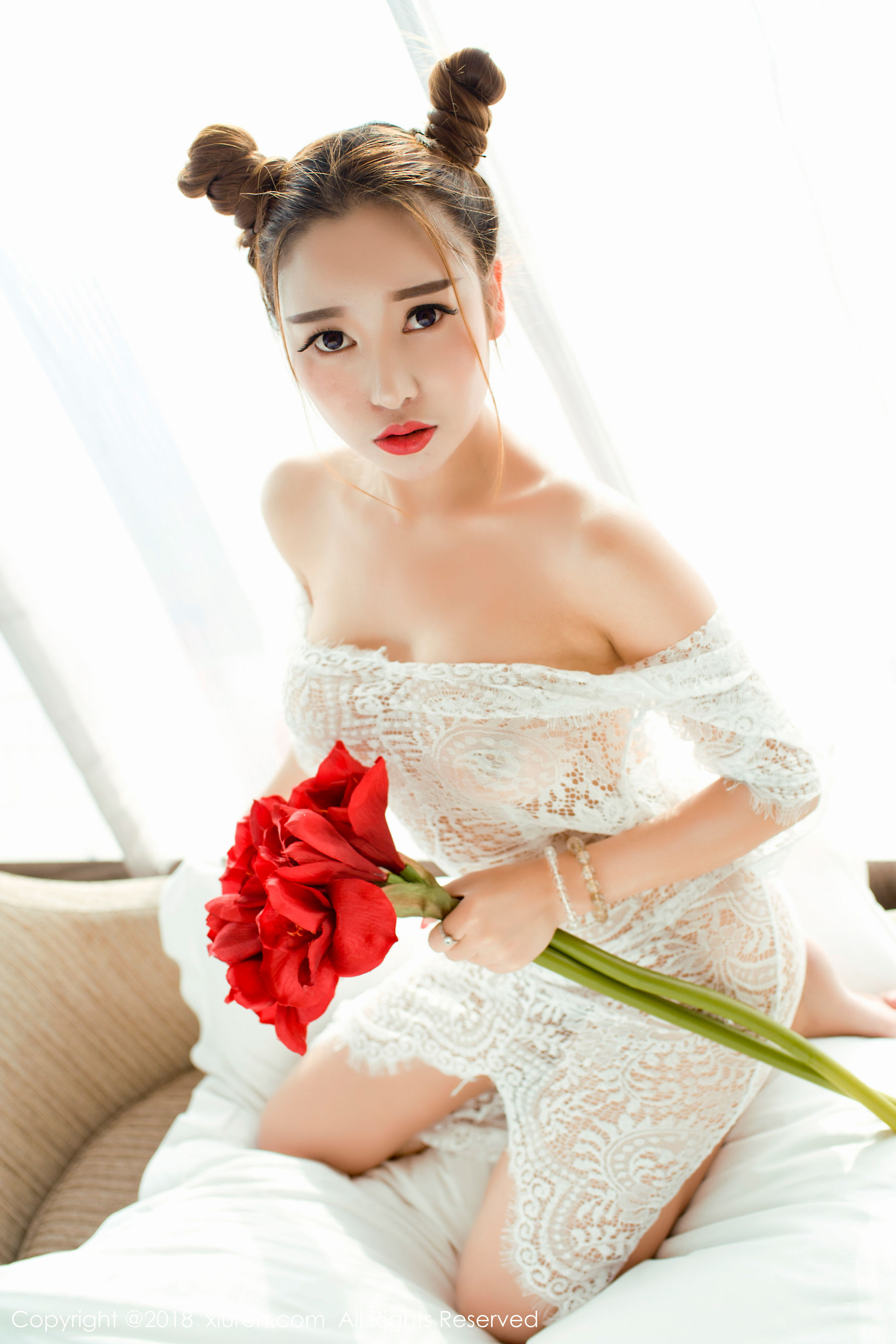 李梓熙《性感E罩杯巨乳美女》 秀人网XIUREN No.985插图5