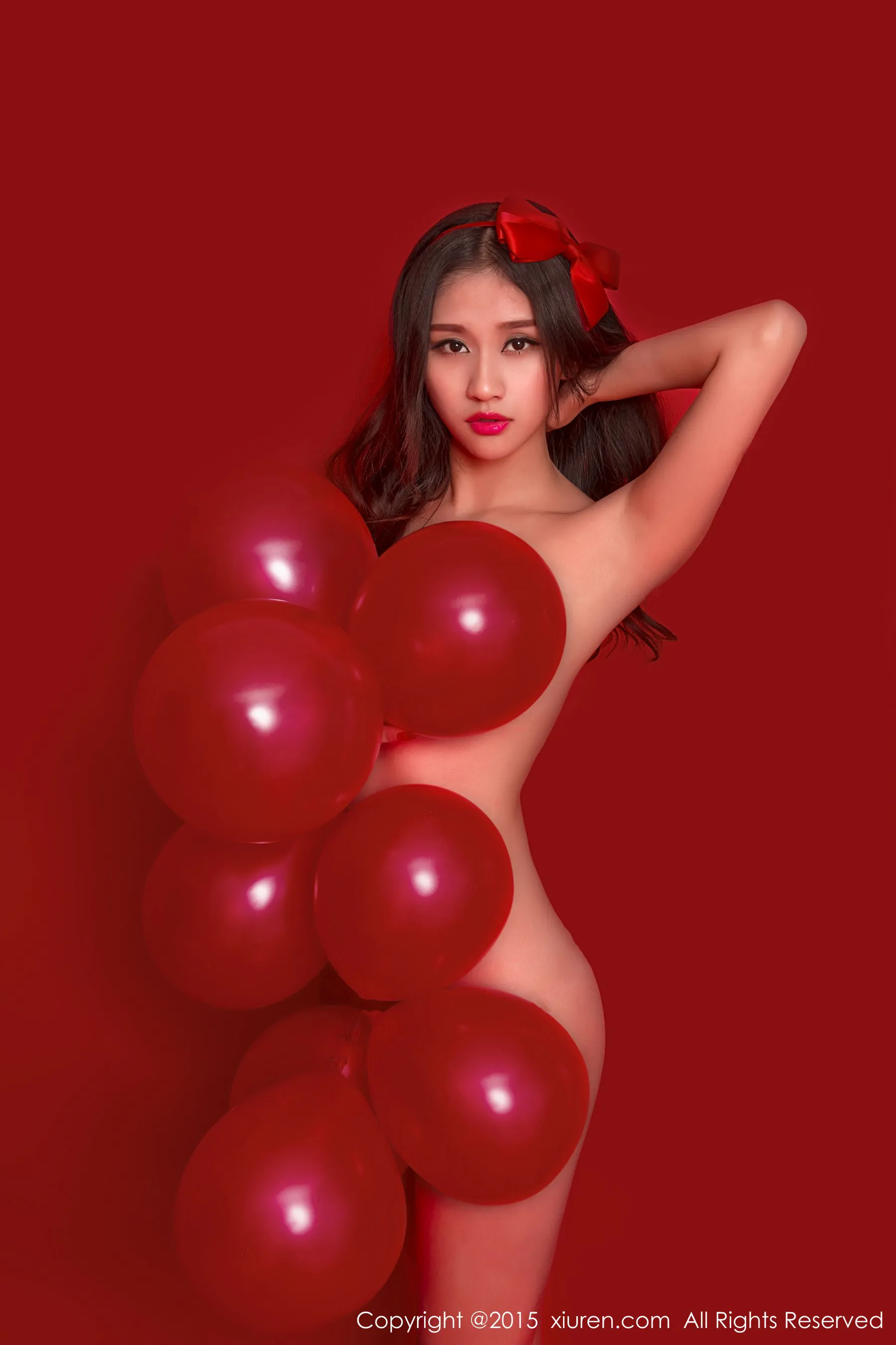 史雨姐姐《红色背景主题》 秀人网 No.282插图4