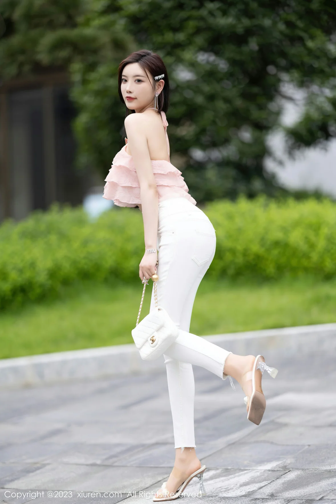 XiuRen 秀人 No.6907 杨晨晨Yome 女神玉体性感写真 [87P]插图1