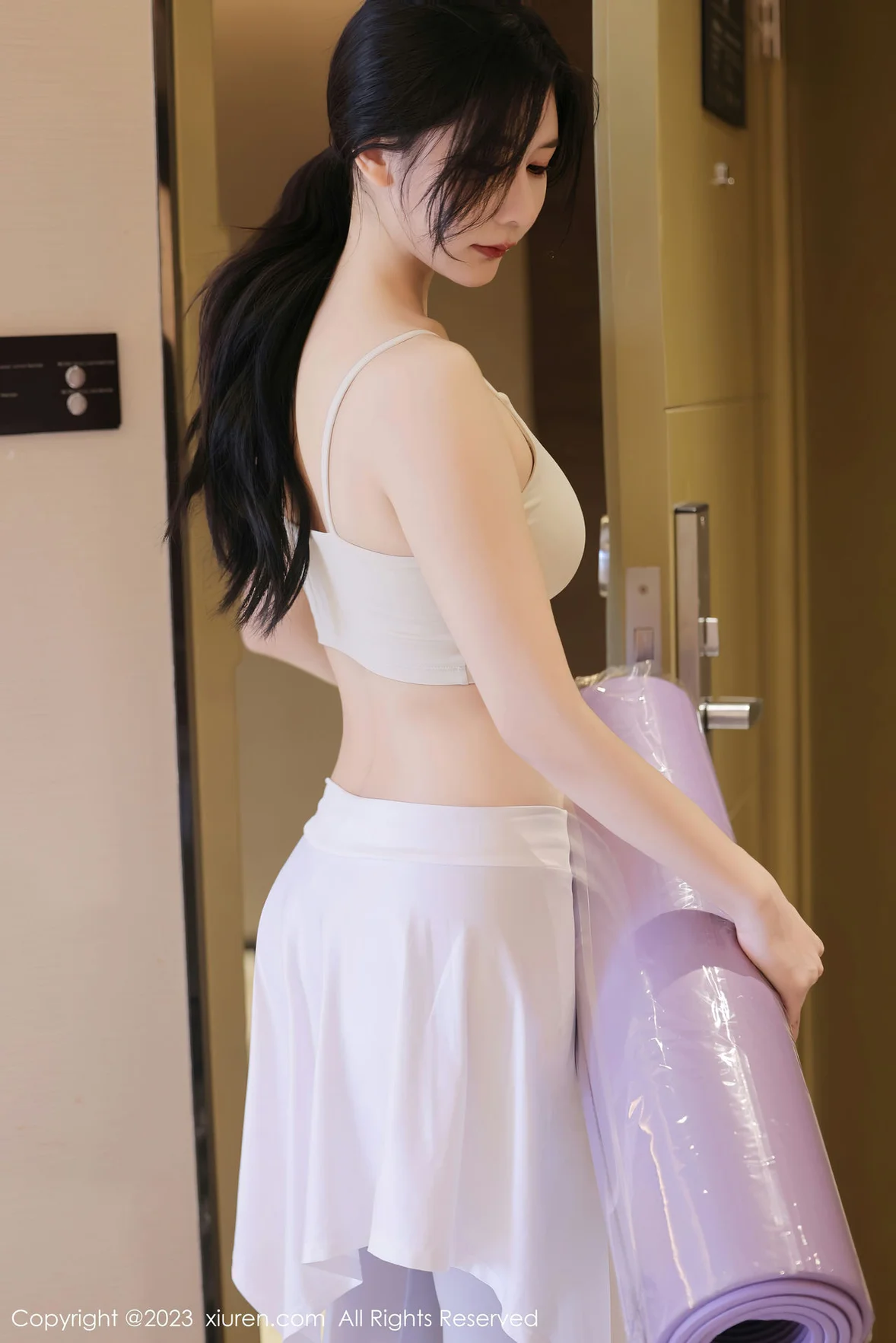 XiuRen 秀人 No.7294 尹甜甜 瑜伽写真广州旅拍 [68P]插图1