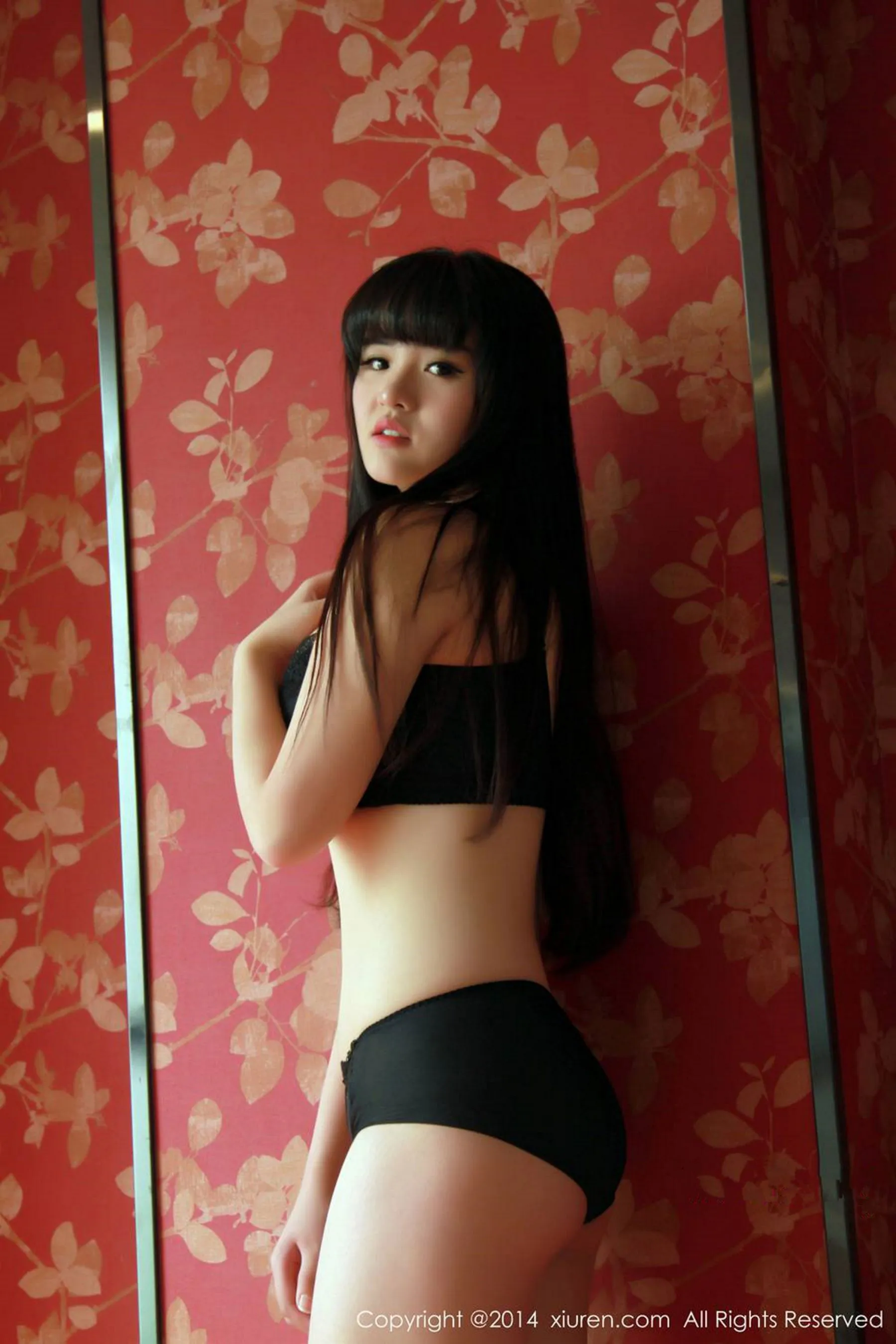 旭儿 &F cup妹子 秀人网 No.261插图3