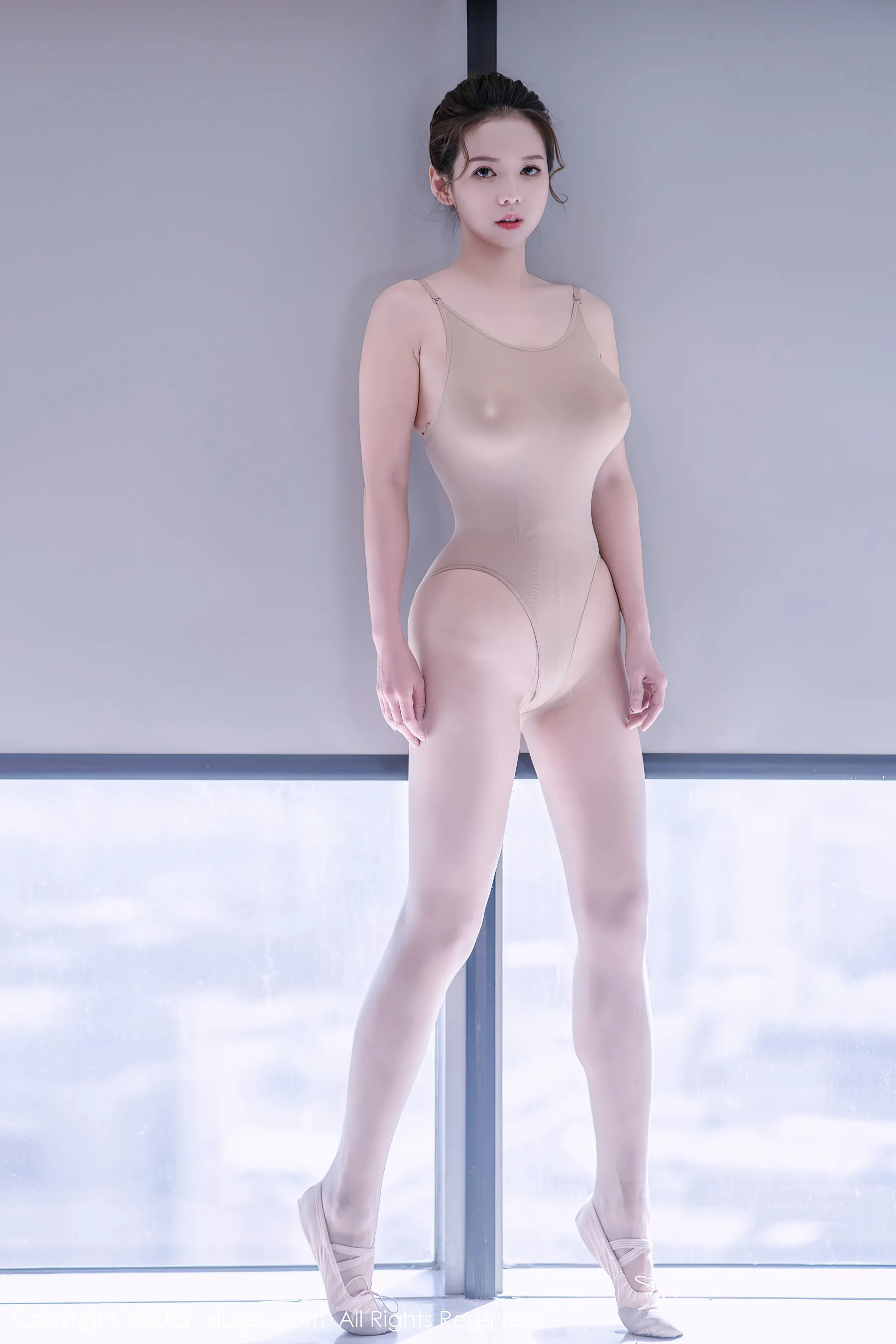 秀人网 No.4722 大美媚京 新人美臀插图4