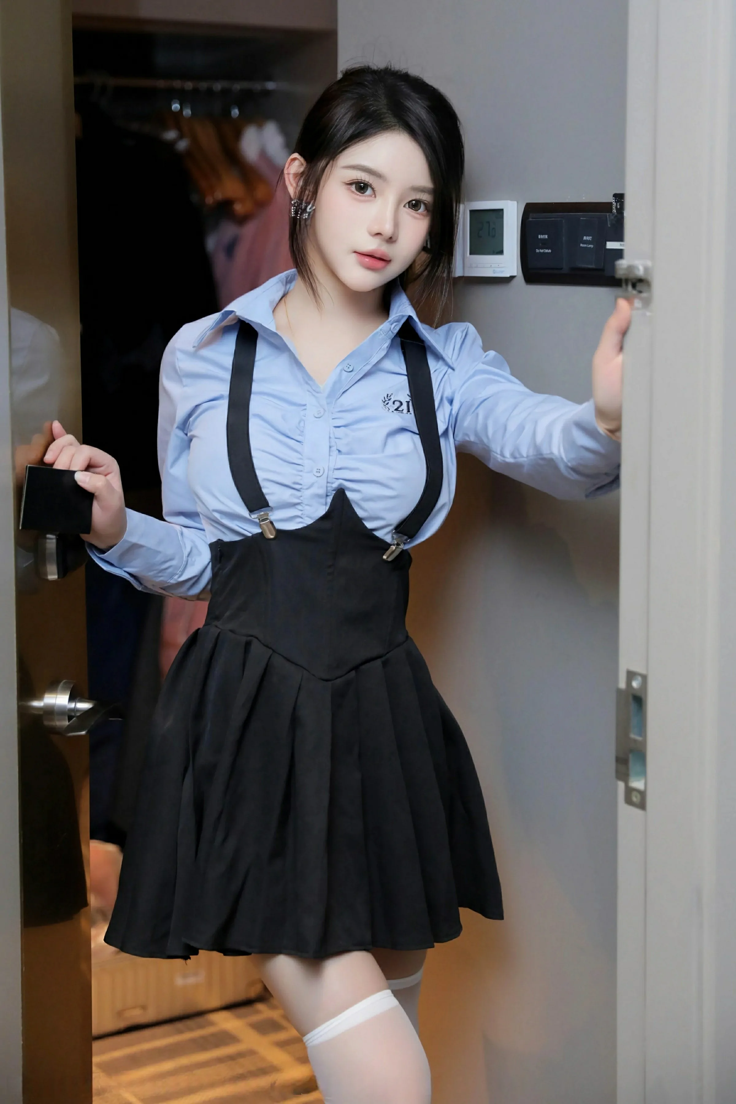 XiuRen 秀人 No.9819 爱酱里 [80P]插图6