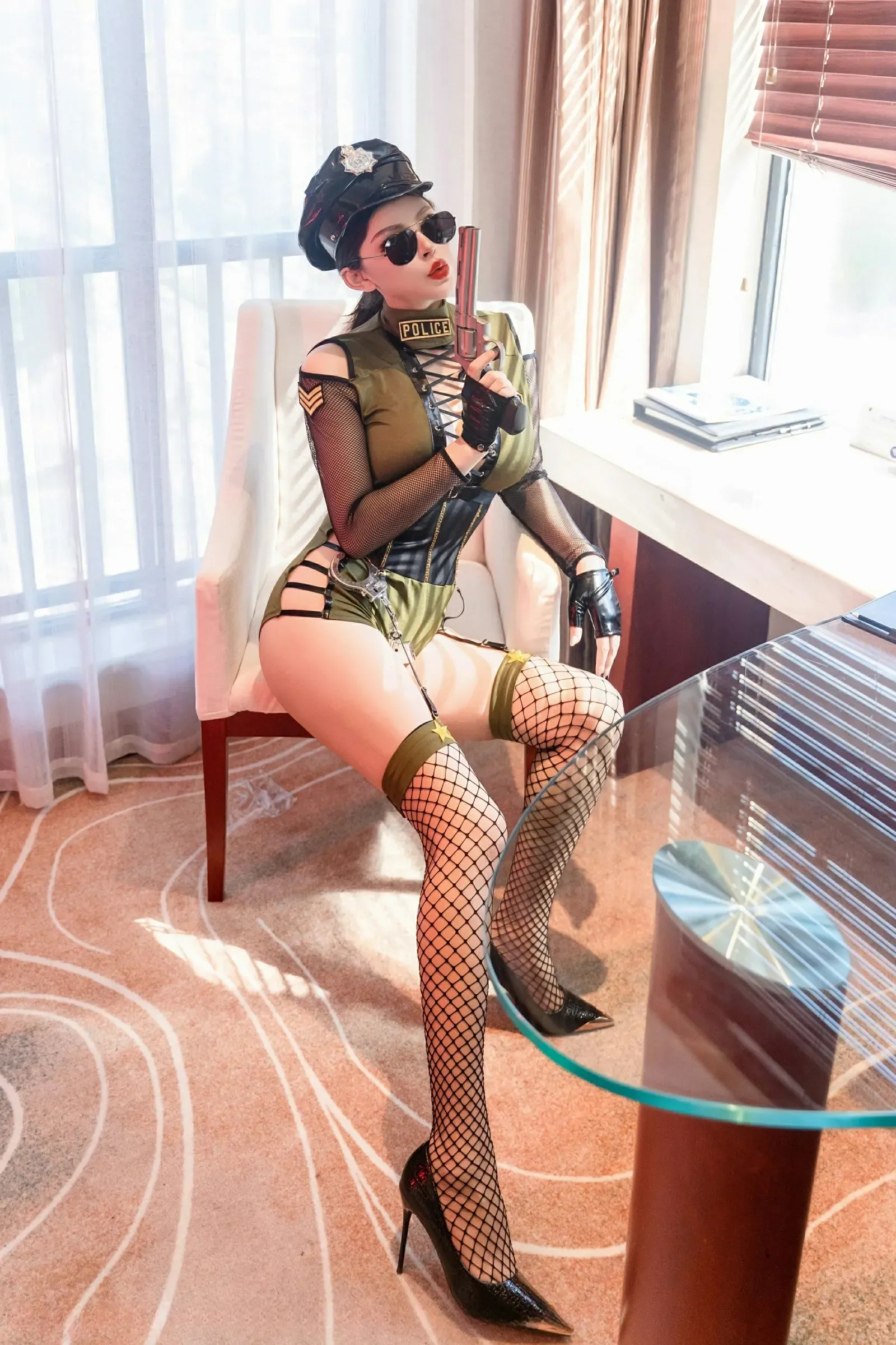 XiuRen 秀人 No.10064 伊丽莎有点白 [98P]插图1