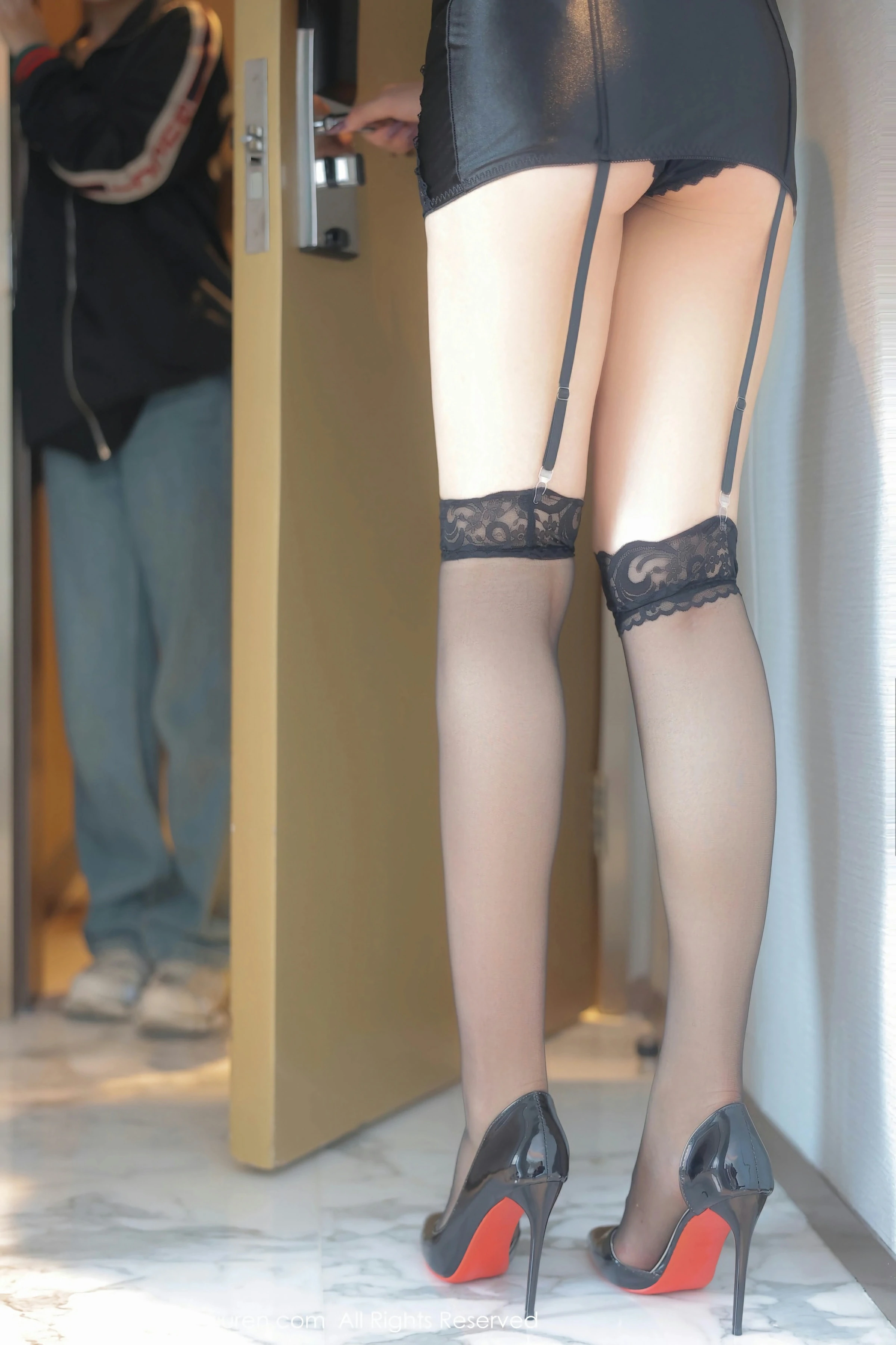 XiuRen 秀人 No.8668 周周不吃香菜 模特合集 [85P]插图3
