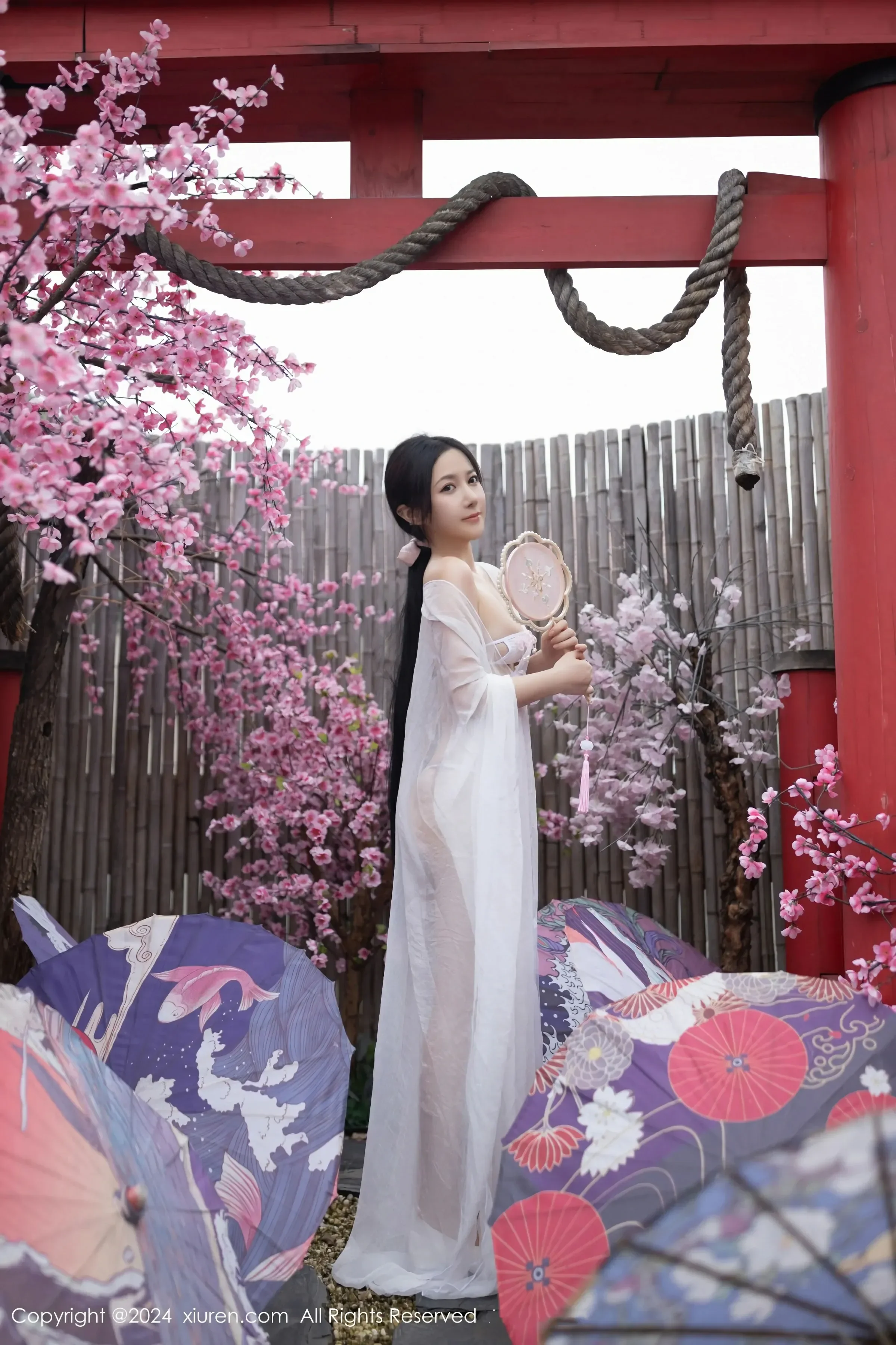 XiuRen 秀人 No.8927 鱼子酱Fish [80P]插图1