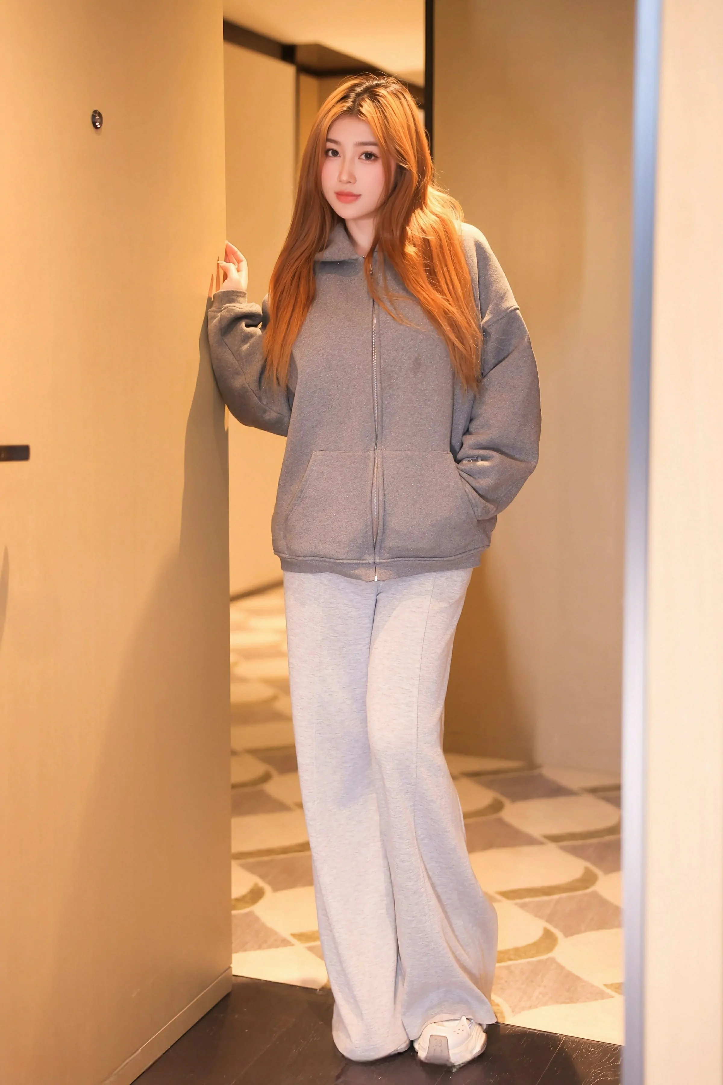 XiuRen 秀人 No.10253 M麦当劳 [82P]插图1